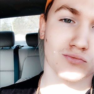 Meet your Posher, Zain